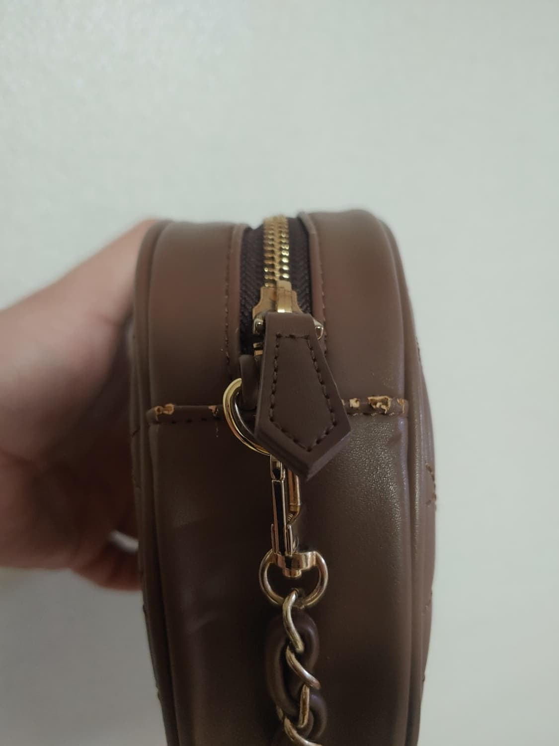 [OS] 베이프 베이비마일로 페이스 레더 퀄팅백 상품이미지8