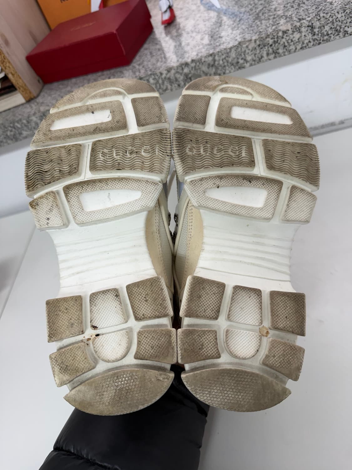 정품) 구찌 플래시트랙 여성 스니커즈 36 상품이미지8