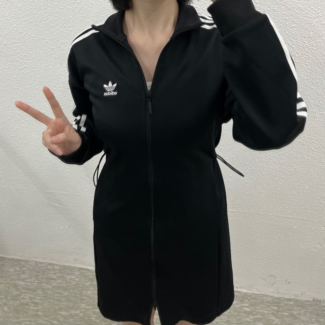 아디다스 사이드스트링 블랙 투지퍼 트랙탑 원피스 XS 상품이미지5
