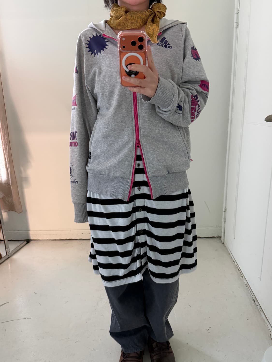 일본빈티지 아디다스 유니크 후드집업 상품이미지2