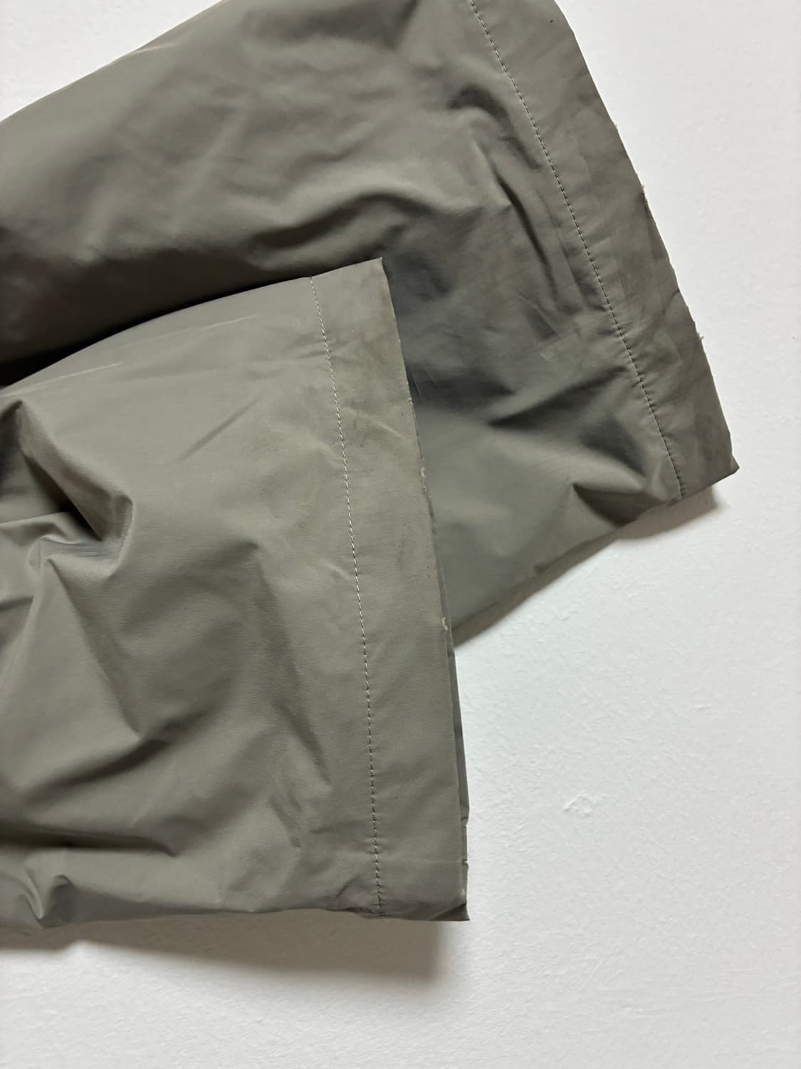 산산기어25ss 웨이브팬츠 그린그레이 1사이즈 상품이미지6