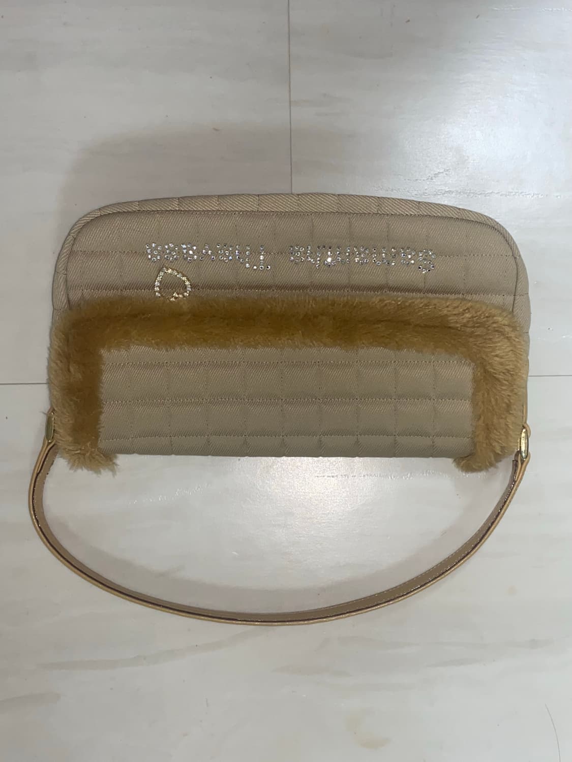 samantha thavasa 갸루  큐빅 퍼 핸드백  상품이미지8