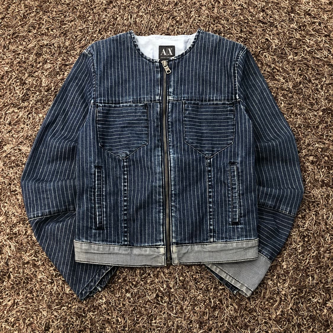 아르마니 익스체인지 논카라 스트라이프 데님 자켓 상품이미지1