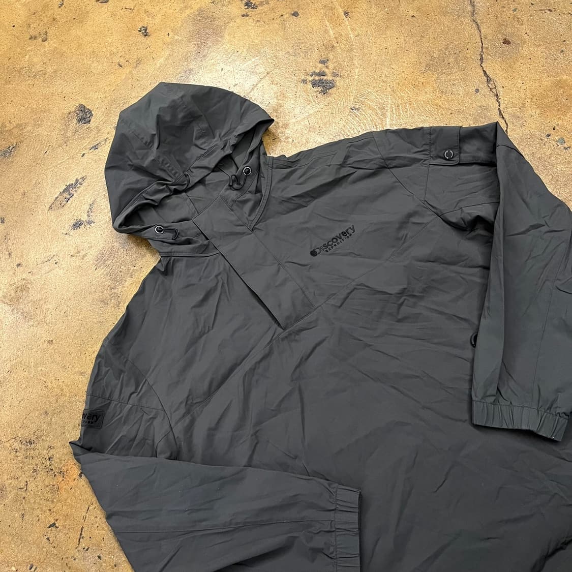 [정품/110] 디스커버리 아노락 후드 바람막이 블랙 b16 상품이미지1