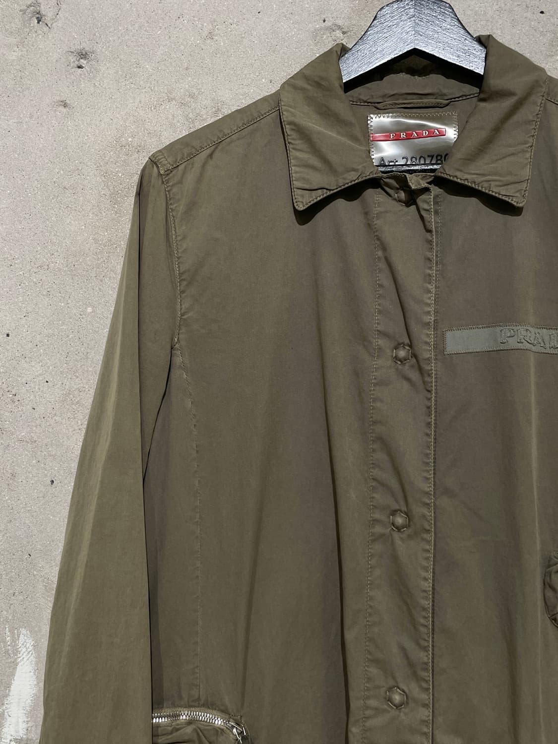 프라다 스포츠 카키 유틸리티 카고 트렌치 코트 상품이미지2