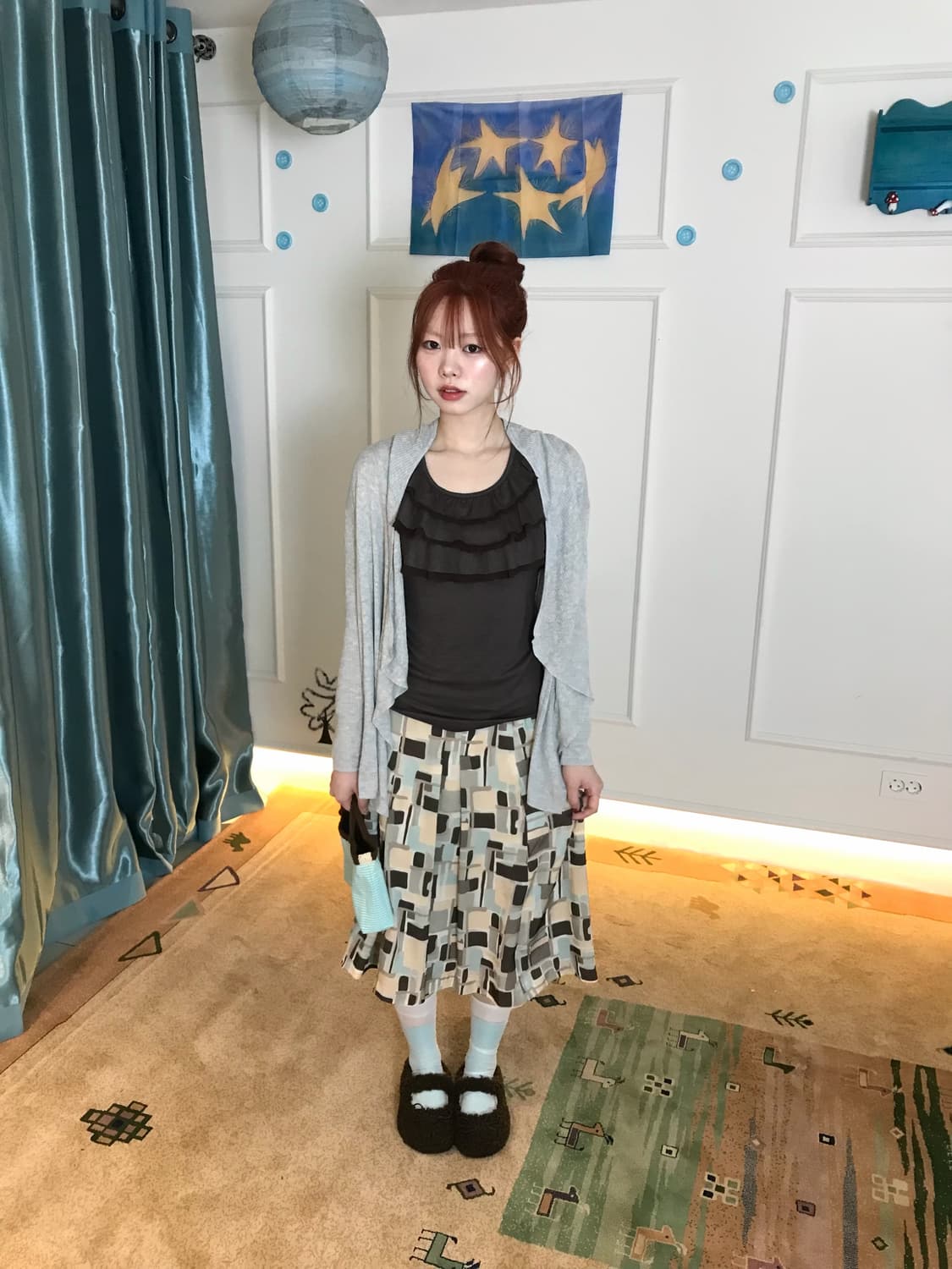 귀여운 프릴 디테일 티와 조화로운 포인트 스커트•• 🥥👝 상품이미지2