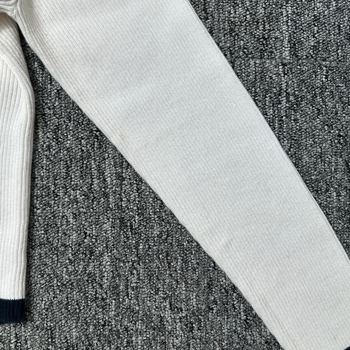 폴로 진스 성조기 넥 로고 크롭 하프집업 니트 상품이미지6