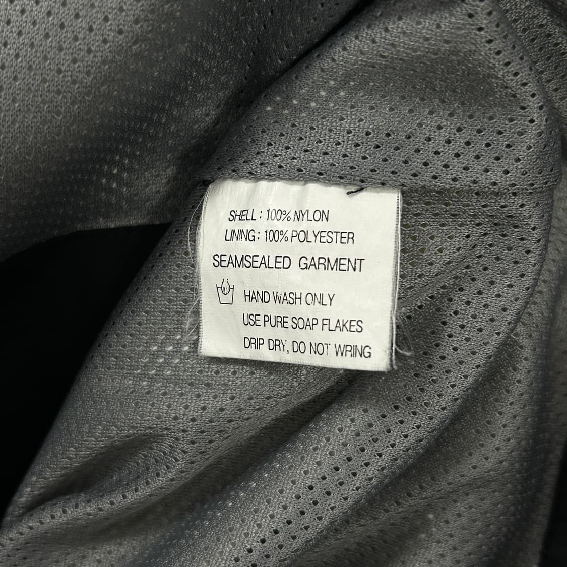 아라이헬멧 블랙 네온 바람막이(XS) 상품이미지3