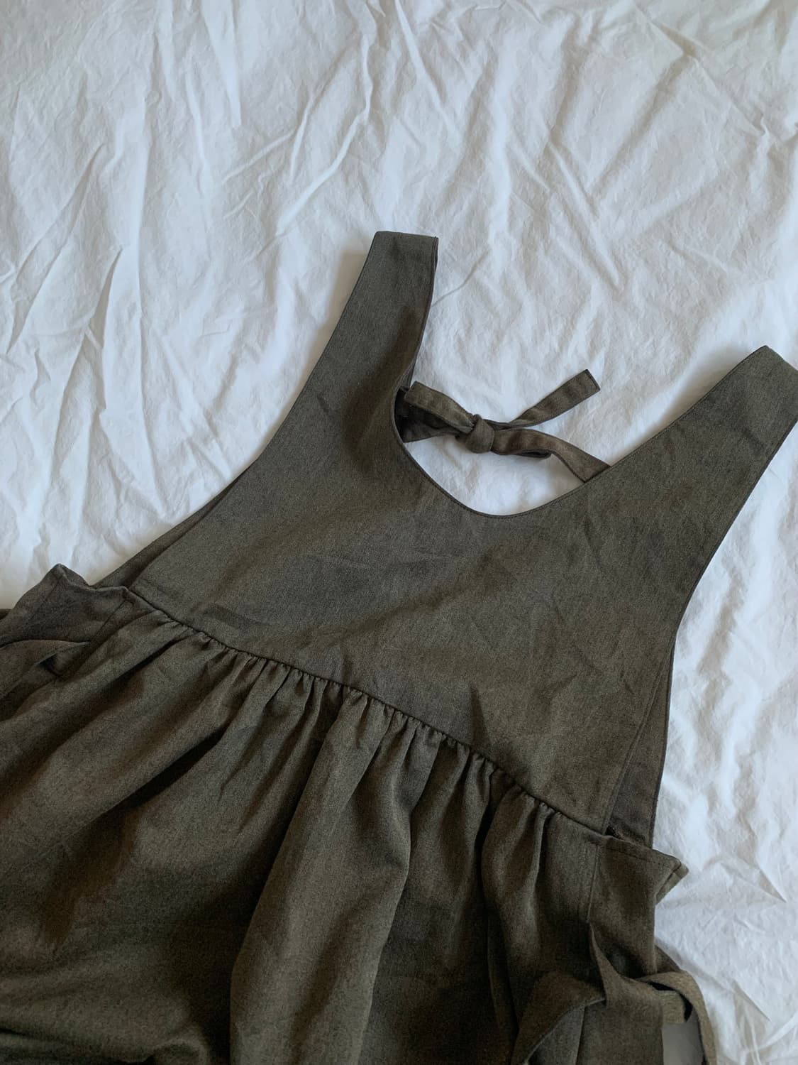 카키 에이프런 원피스 상품이미지5