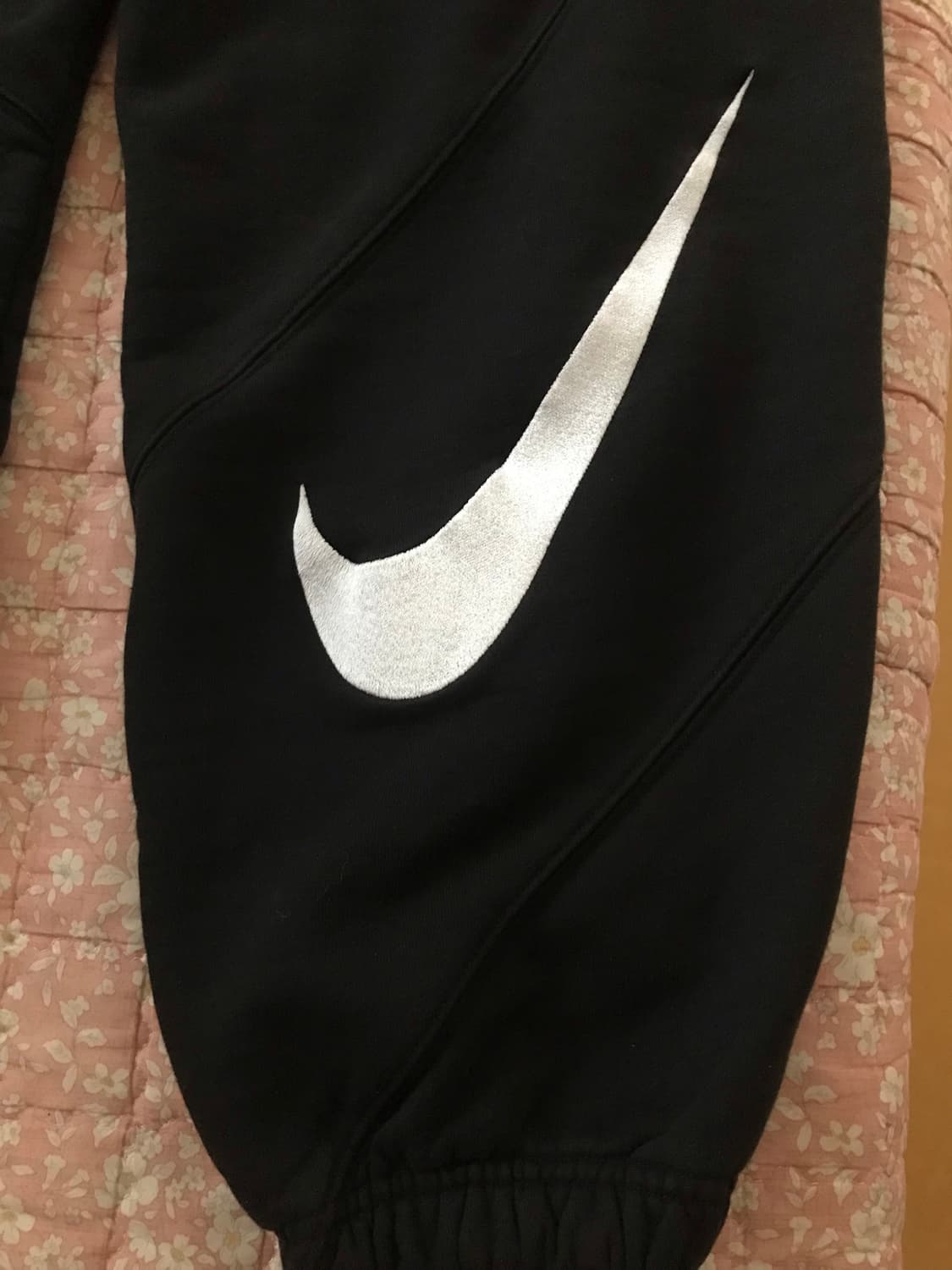 슈프림 나이키 스웨트팬츠 스웻팬츠 25ss 상품이미지5