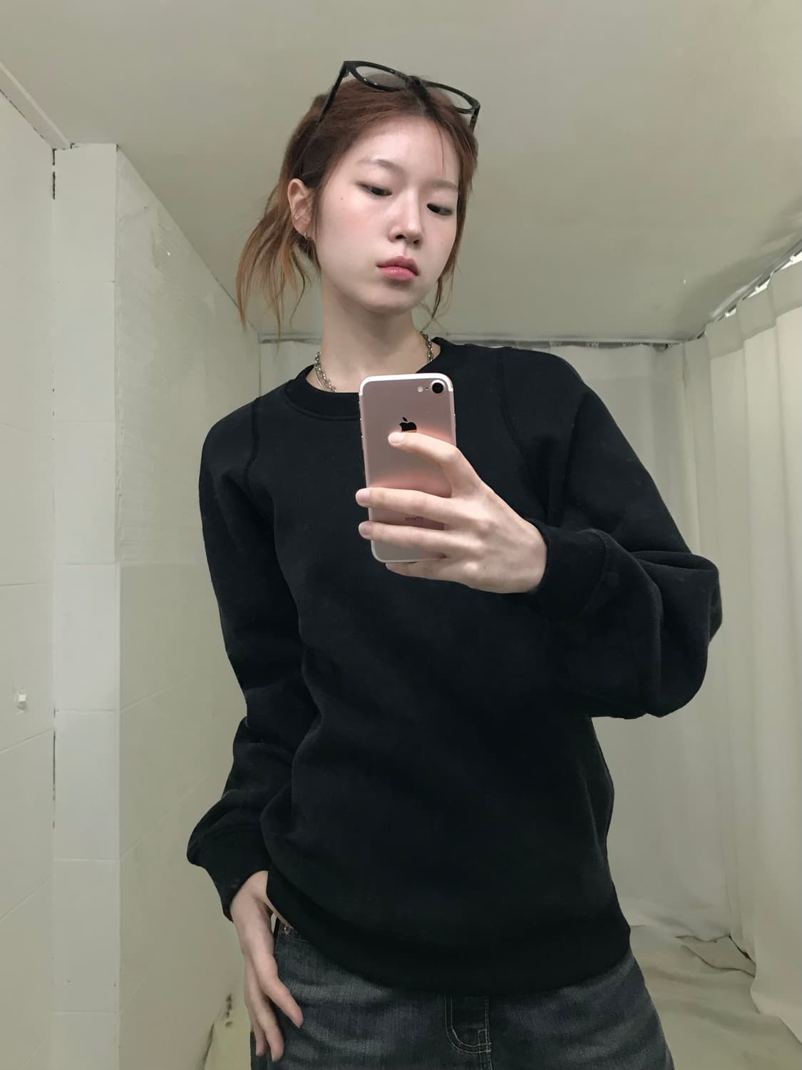 아크네 스튜디오 스티치 블랙 기모 맨투맨 상품이미지3