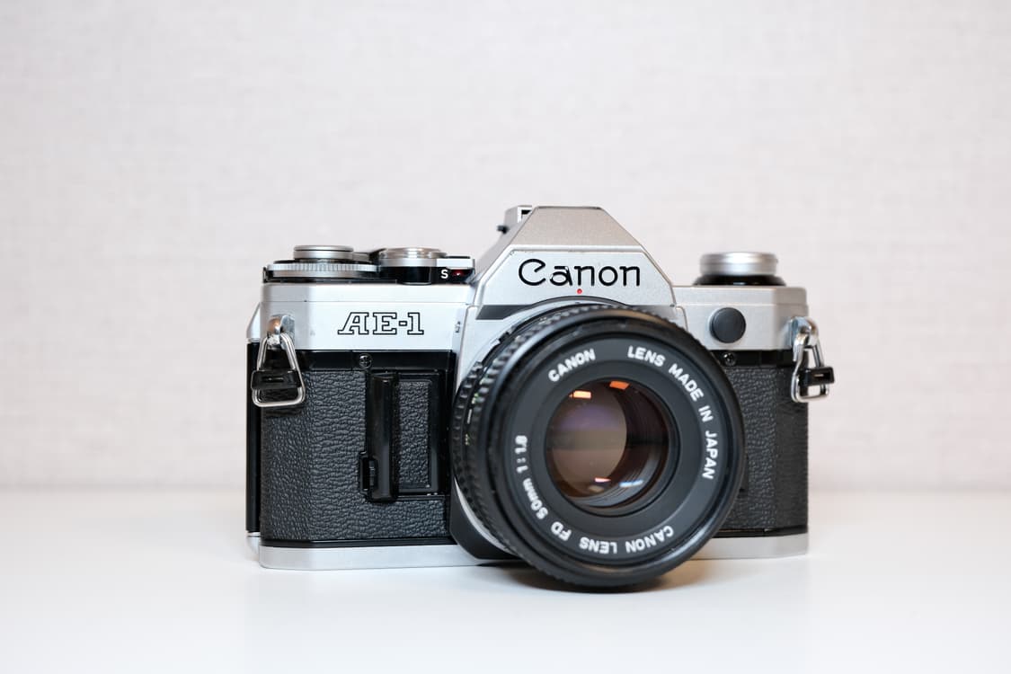 캐논 AE-1 필름 카메라 상품이미지1