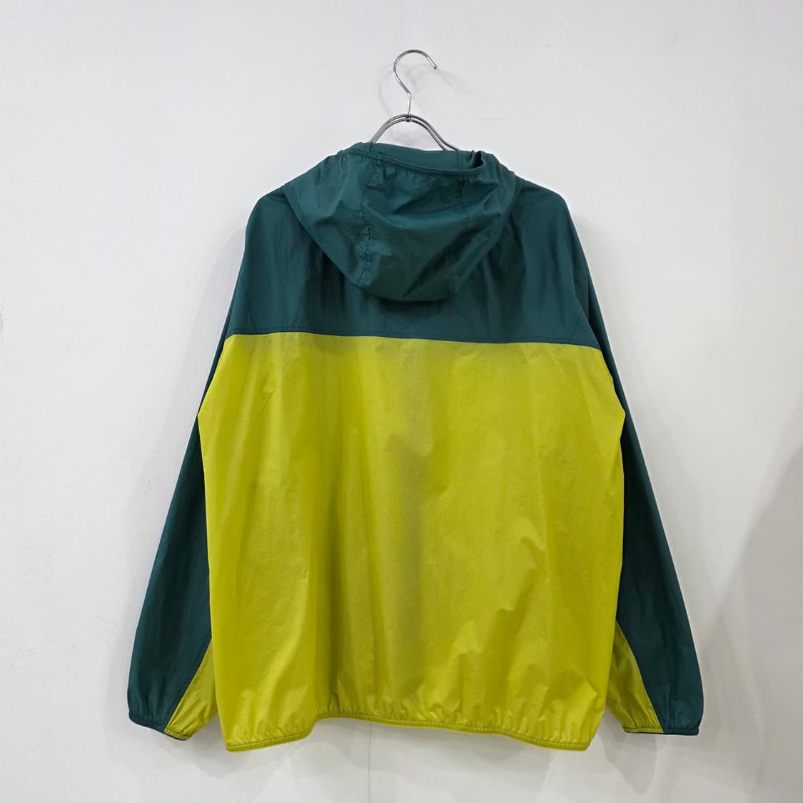 JPN 유니클로 바람막이 후드점퍼 상품이미지7