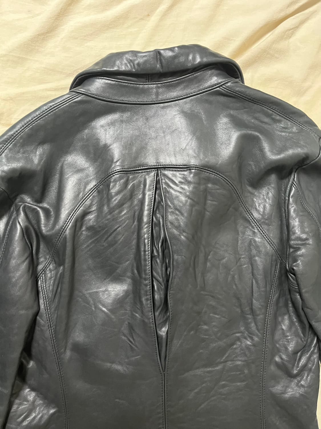 이세이미야케 레더자켓  상품이미지3