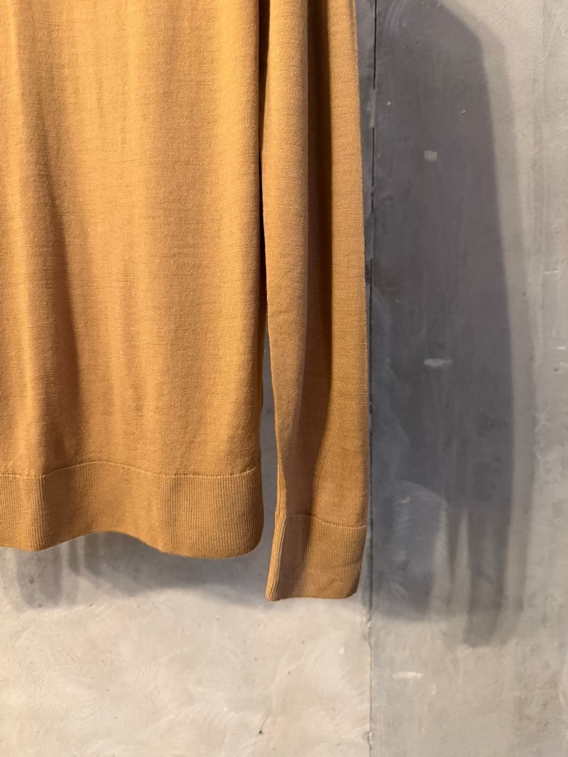 선스펠 터틀넥 니트 남성100 상품이미지5