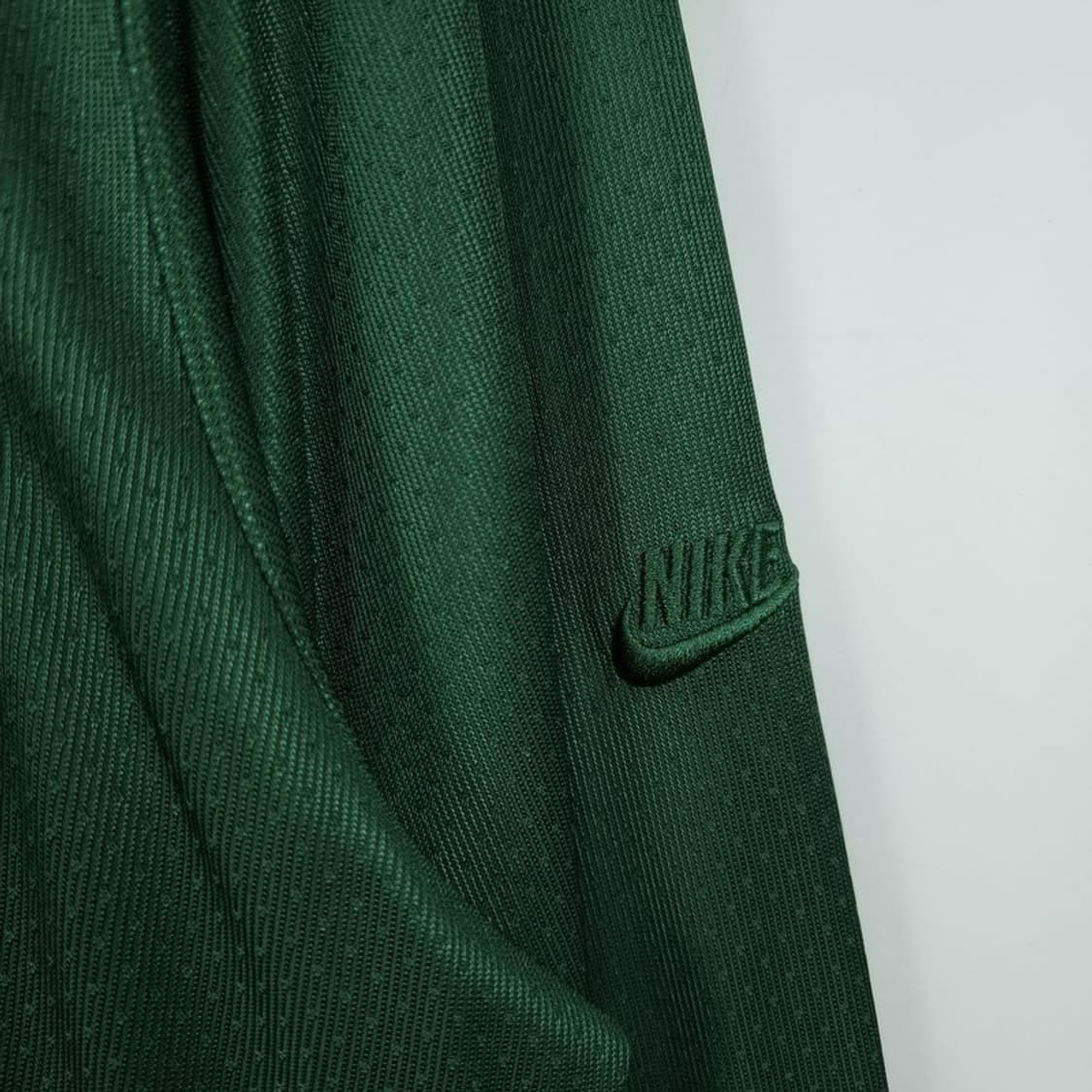 [나이키] 테크팩 시리즈 기능성 긴팔 카라티 그린 M19660 상품이미지6
