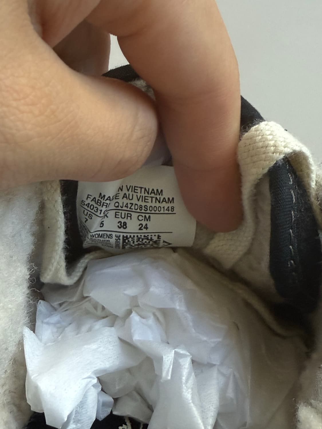 [새상품.240] CONVERSE 퍼 스니커즈 컨버스 운동화 캔버스 상품이미지4