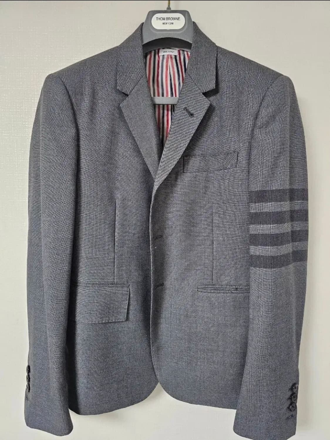 톰브라운 사선완장 하이암홀 울 블 자켓(1/백화점정품) 상품이미지1