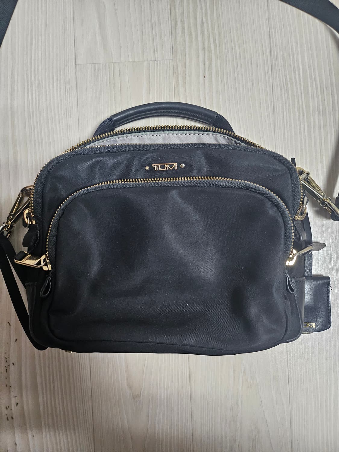 투미 보야져 크로스백 상품이미지2