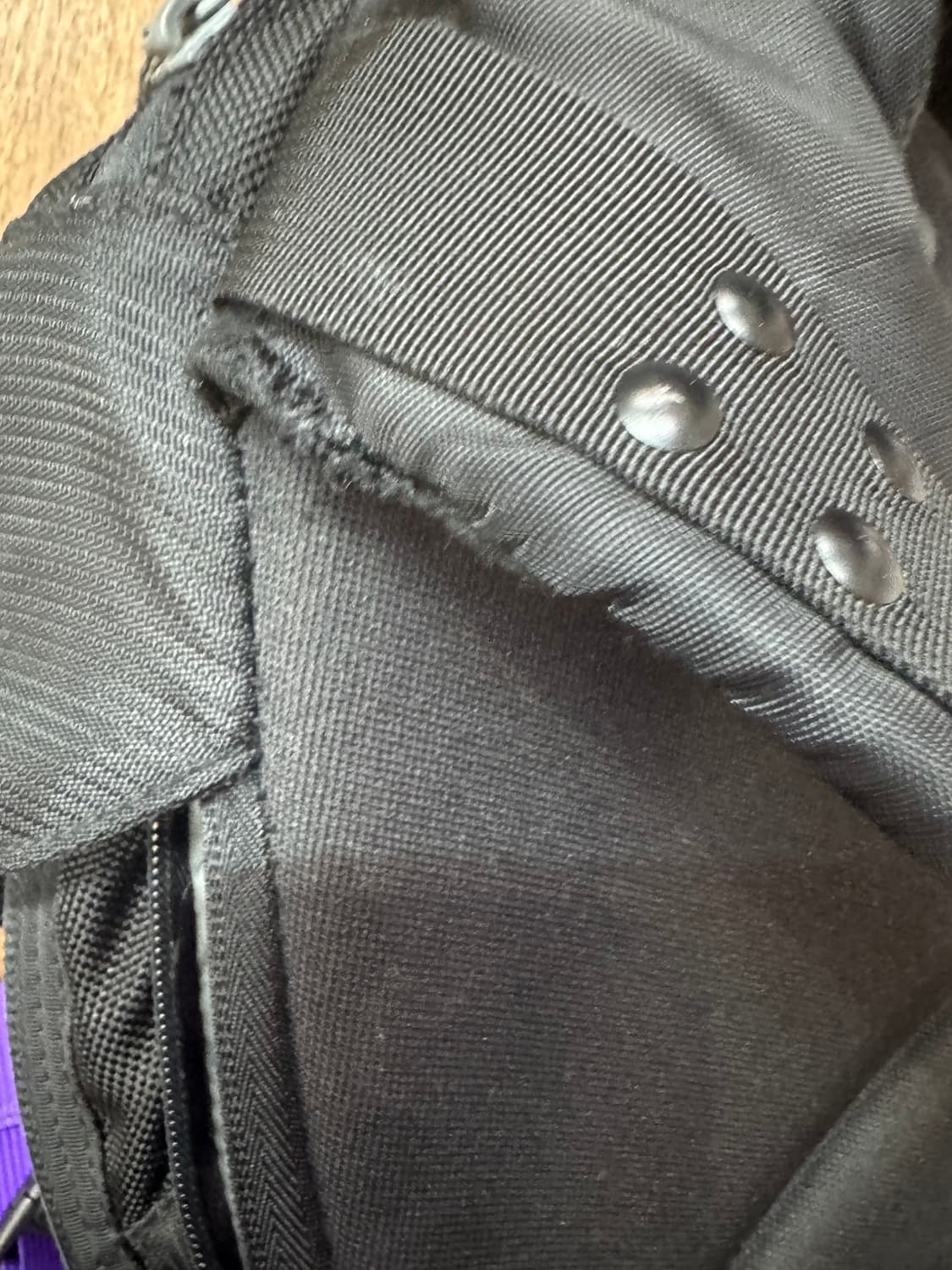 오클리 아이콘 팩 3.0 백팩 블랙/퍼플스컬 에디션 상품이미지5