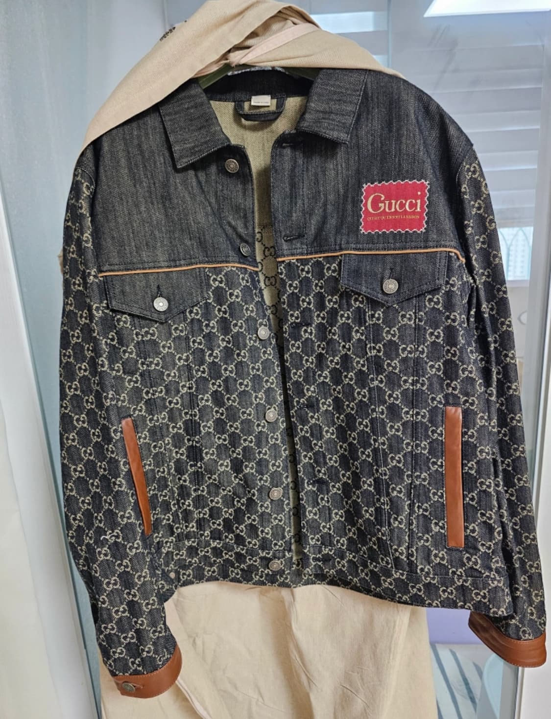 구찌 에코 오가닉 데님 자켓 상품이미지1