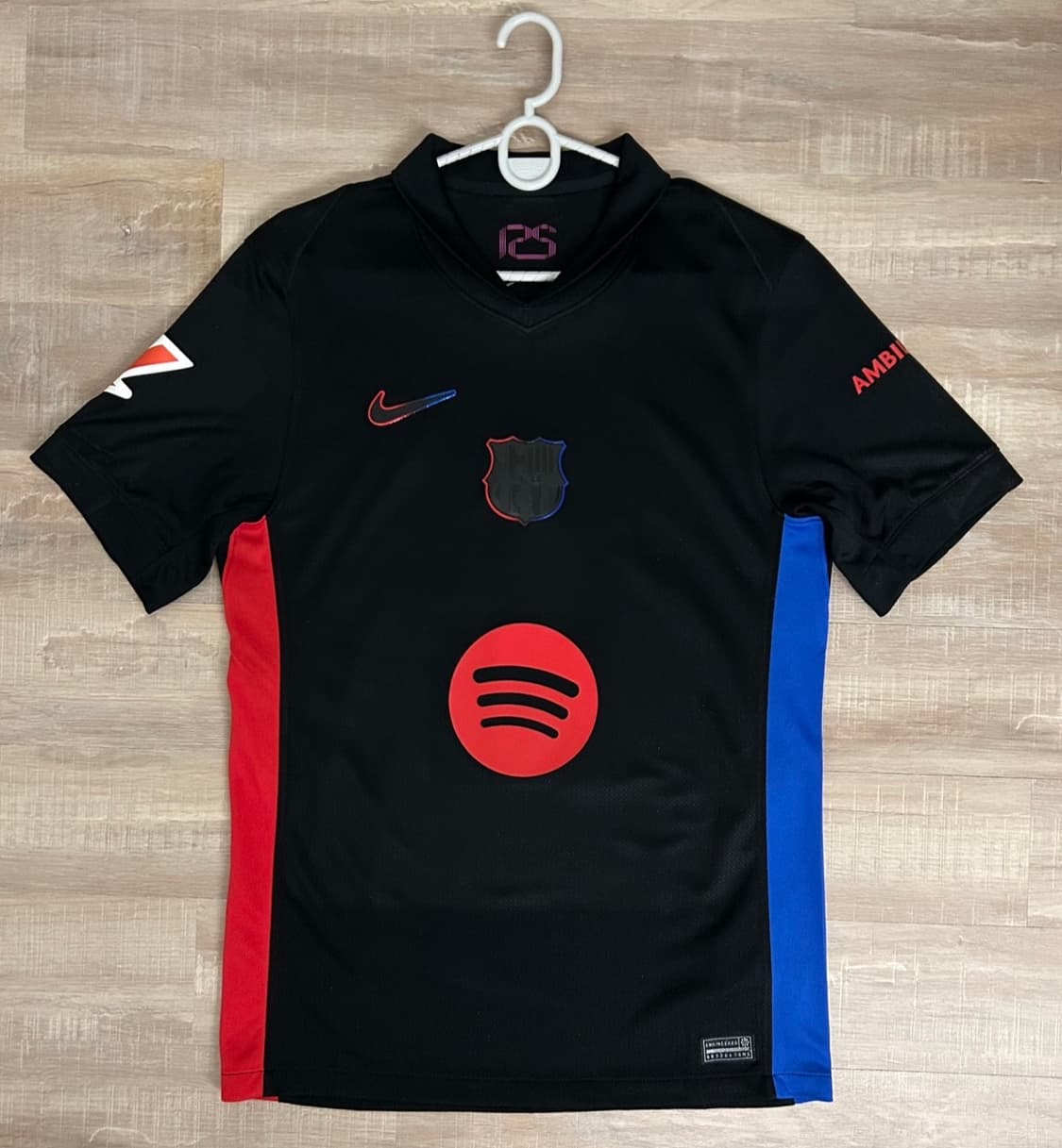 FC 바르셀로나 24/25 라민 야말 19번 어웨이 유니폼 (정품) 상품이미지1