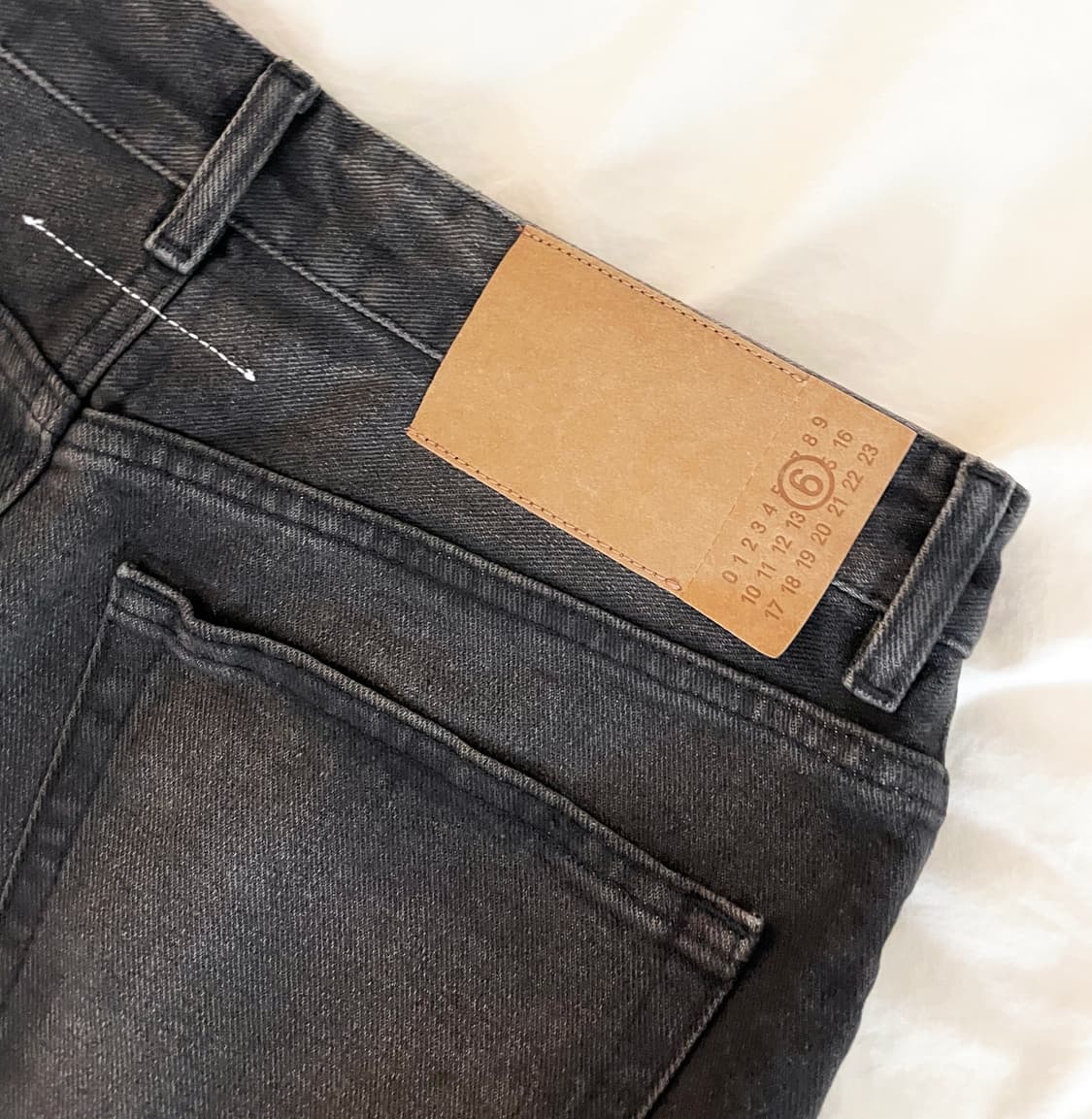 마르지엘라 MM6 워싱 데님 스커트 상품이미지6