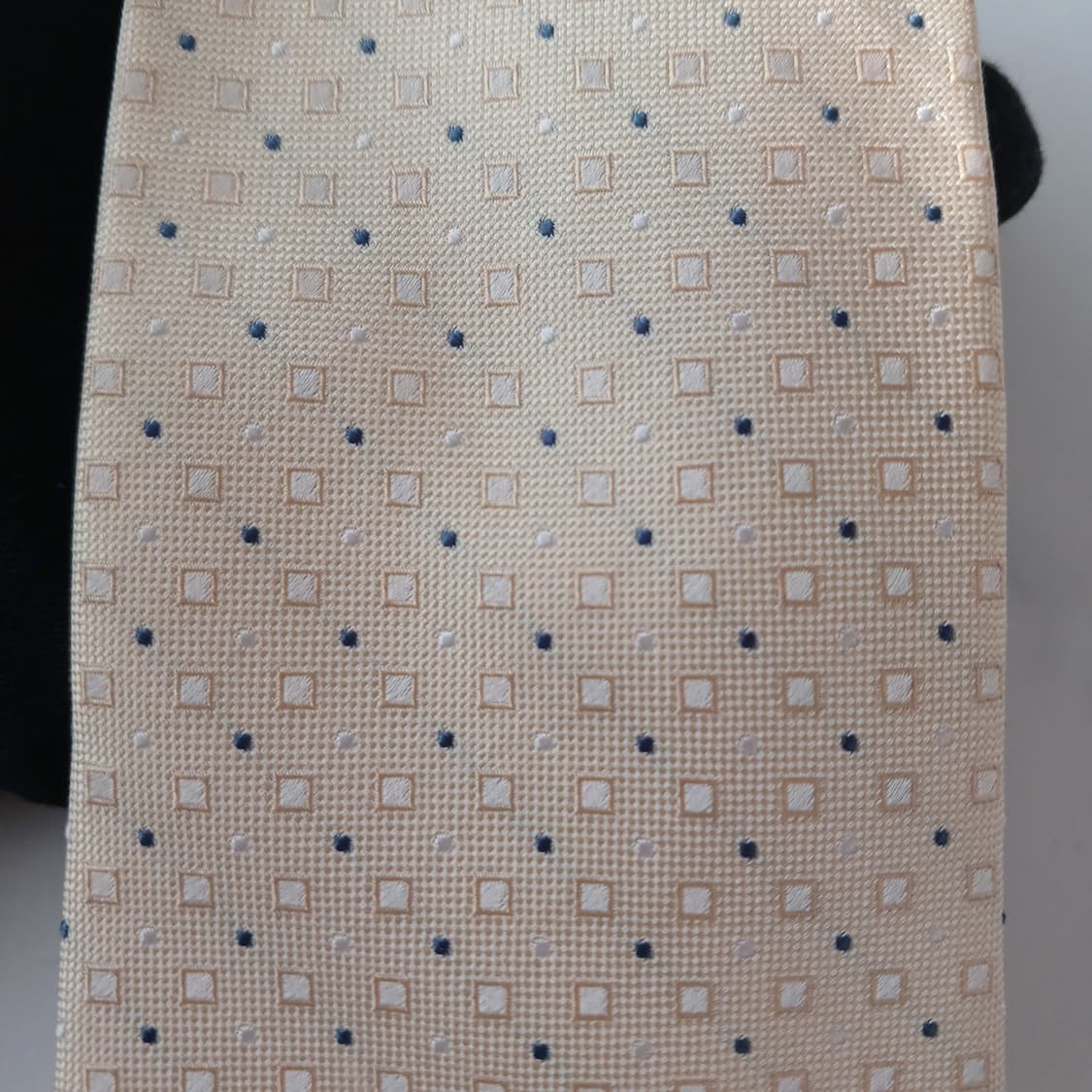 DKNY 실크 아이보리 도트 넥타이 7.7cm A+등급 A19020
 상품이미지5
