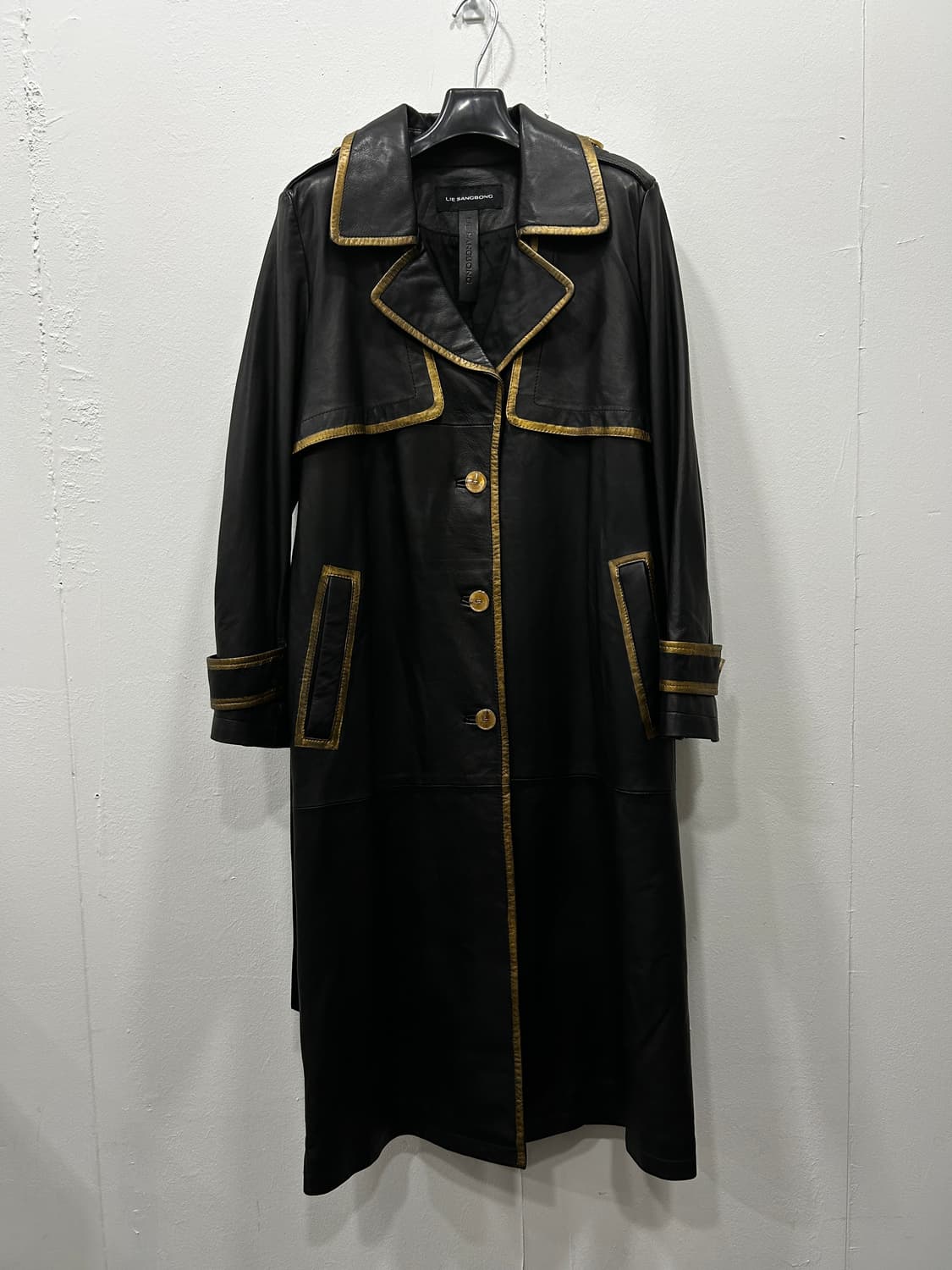 이상봉 양가죽 금장 롱 가죽코트 여성 85 상품이미지2