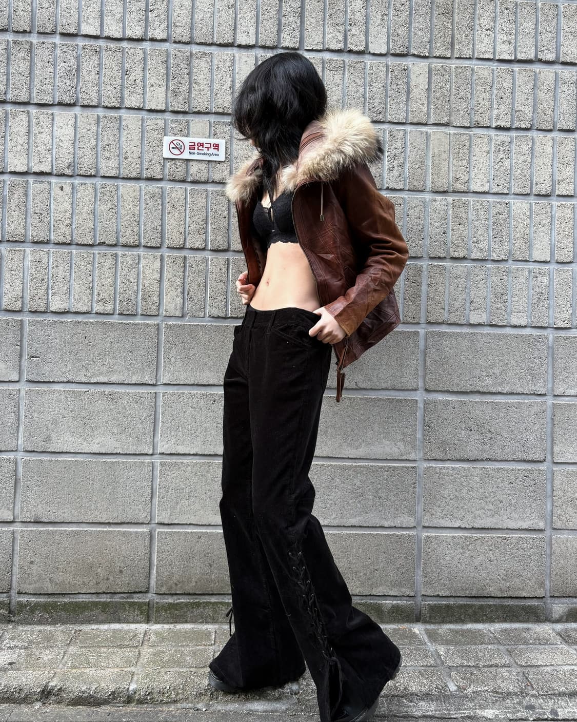 사이드 아일렛 디테일 부츠컷 팬츠 상품이미지1