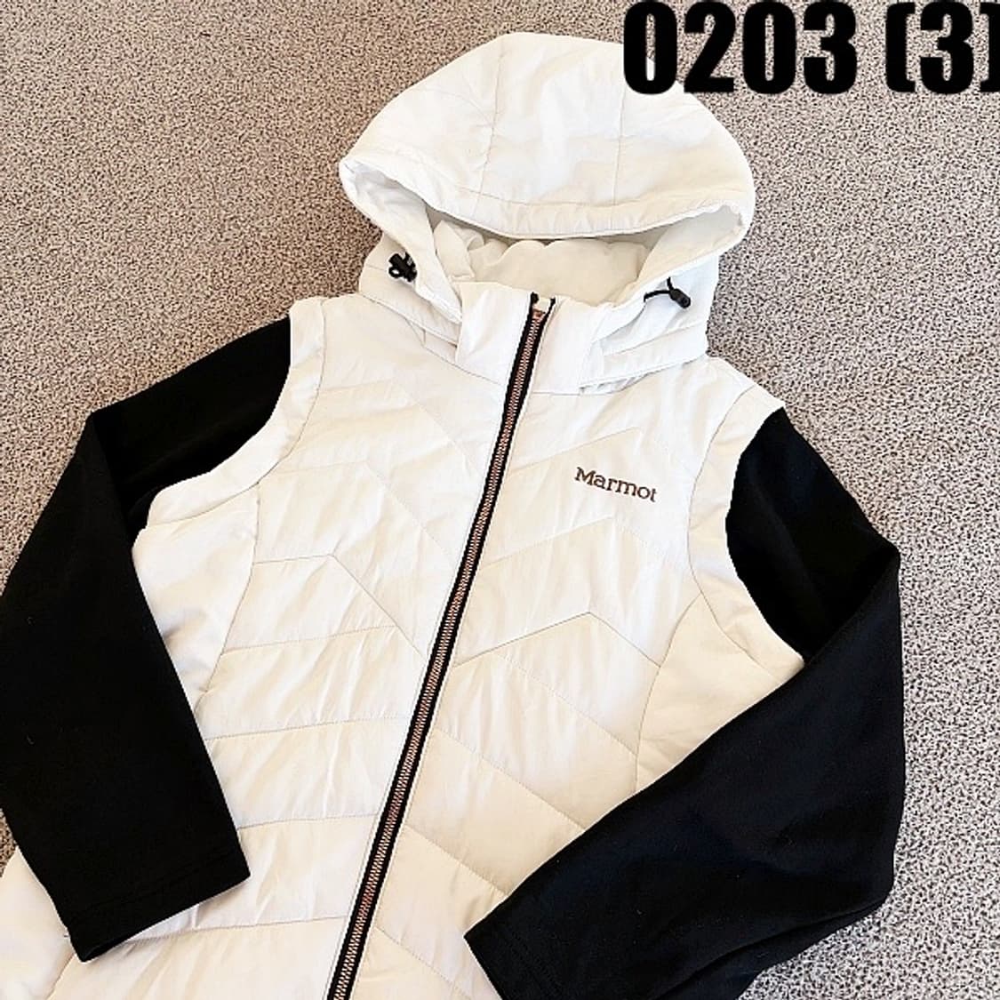 [95] 마모트 배색 패딩 니트 후드 점퍼  상품이미지2