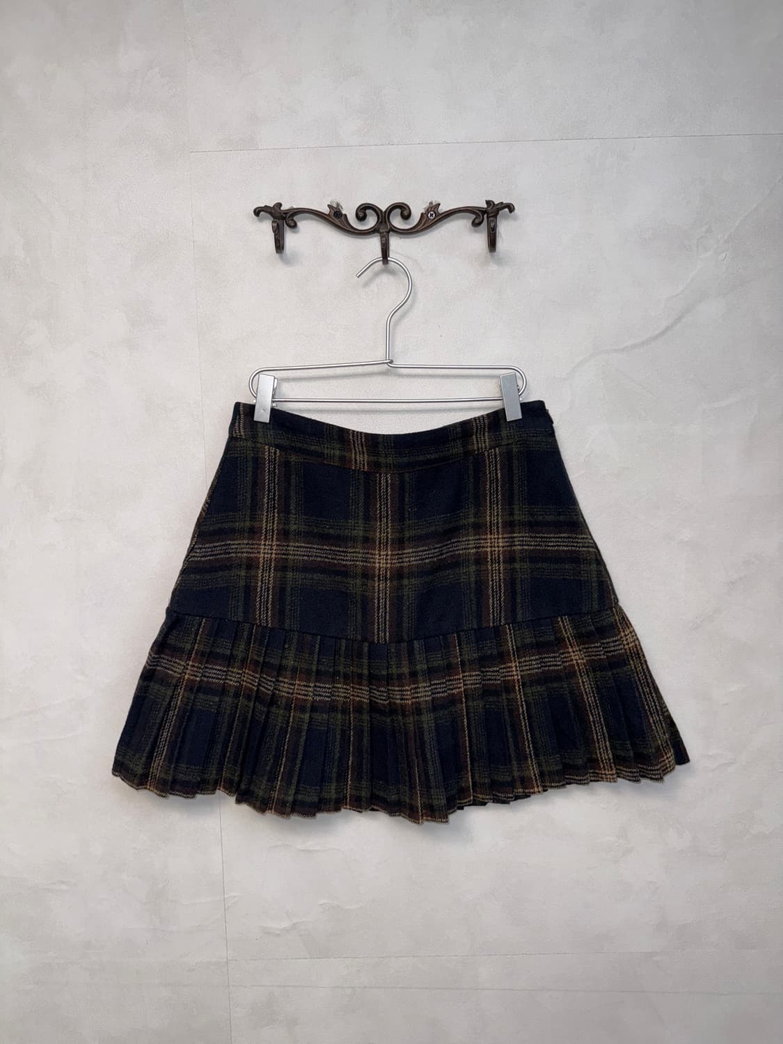 Navy brown wool check pleats mini skirt 상품이미지1