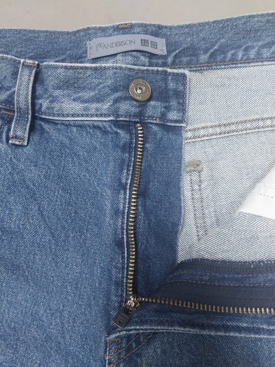 [33] 유니클로 X JW 앤더슨 스트레이트진 청바지 상품이미지6