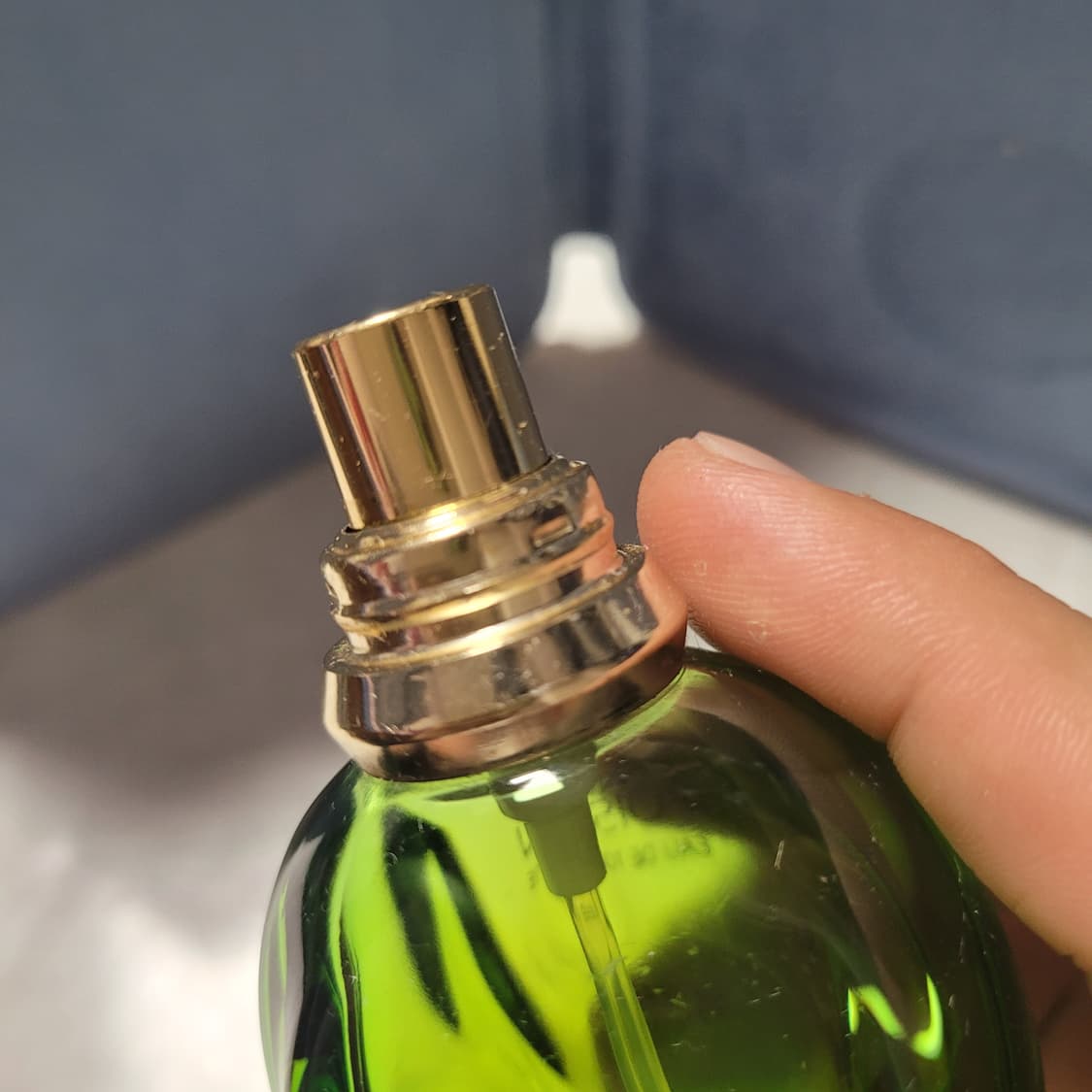 디올 쁘아종 향수 30ml (4) 상품이미지6