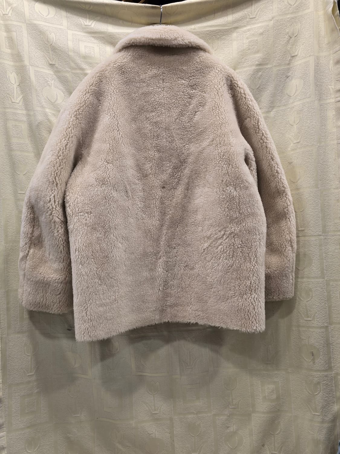 아모멘토 AMOMENTO 리버시블 시어링 코트 크림 프리사이즈 상품이미지8