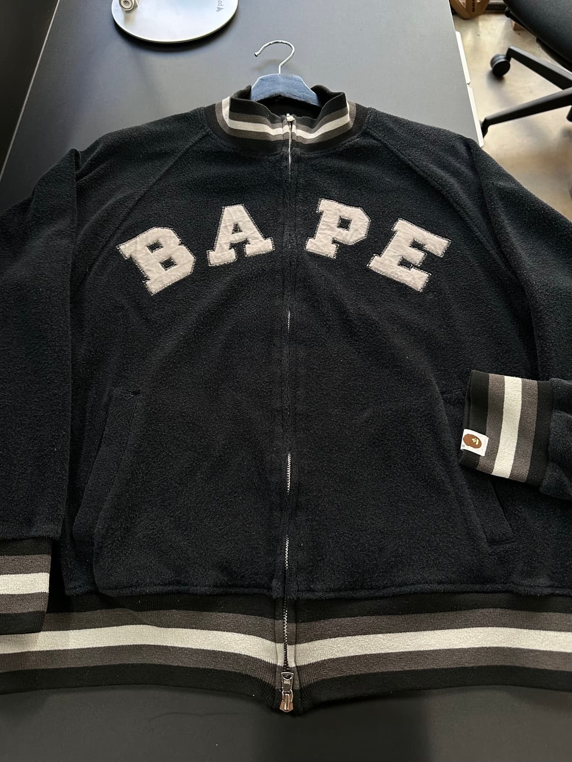 베이프 90s OG 스펠아웃  코튼트랙 투웨이 바시티자켓 상품이미지5