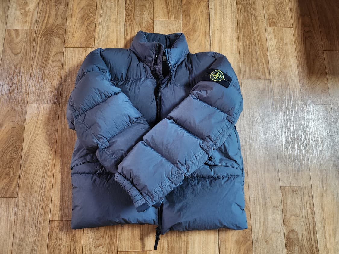 [M]스톤아일랜드 23fw 크링클랩스 논후드 리드그레이 상품이미지4