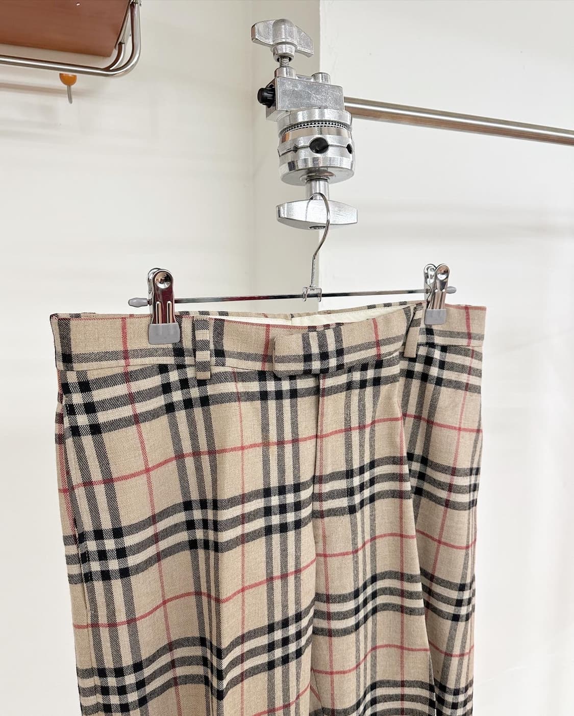 버버리 베이지 노바체크 패턴 슬랙스 팬츠  상품이미지3