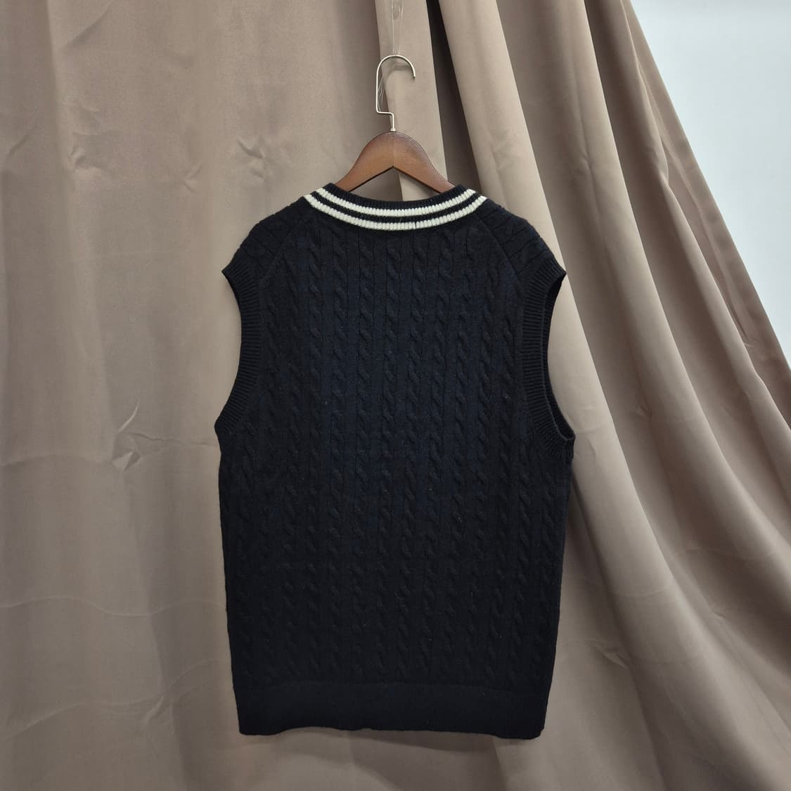 캉골 케이블 브이넥 니트 조끼 L 상품이미지3