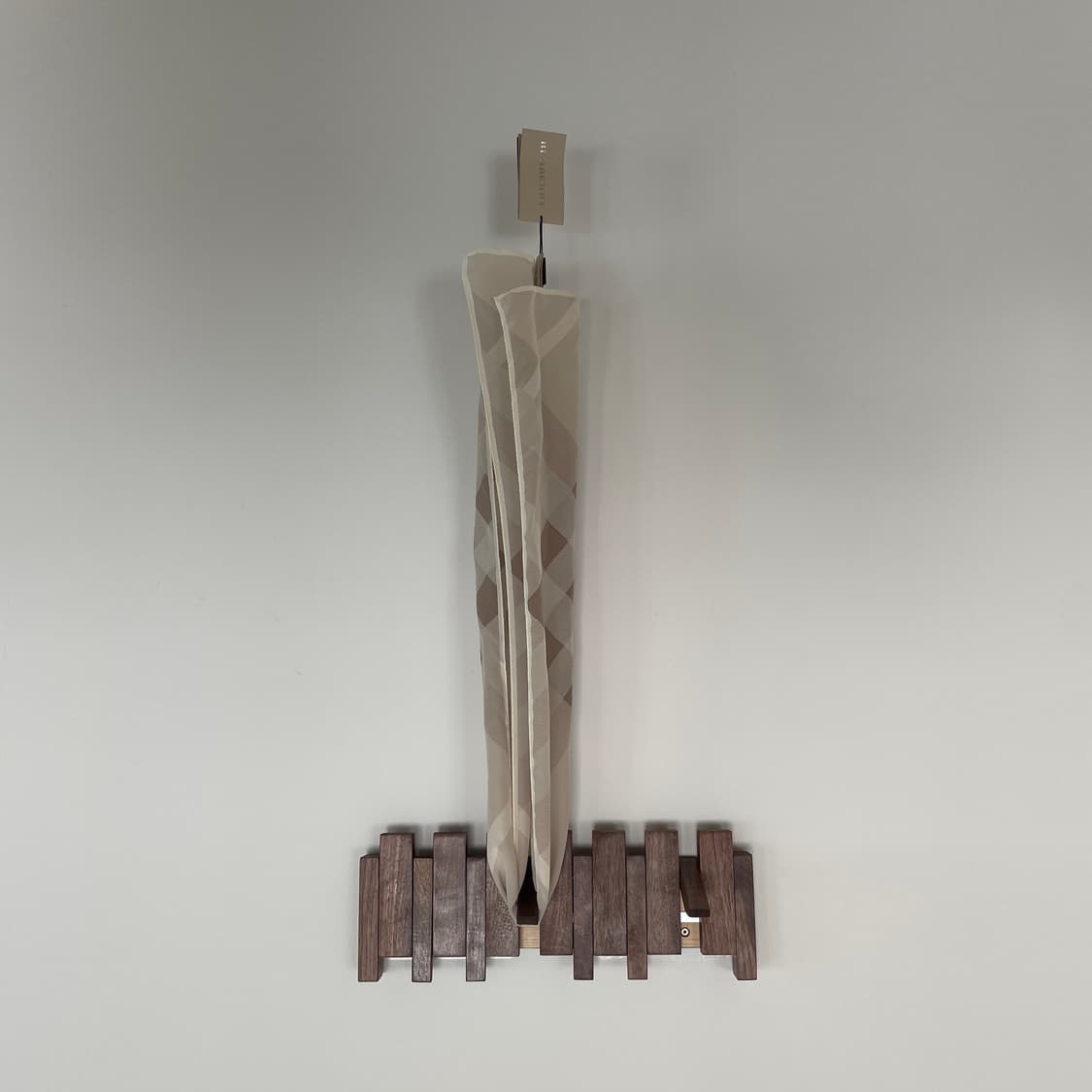 새상품 버버리 체크 실크 스카프  상품이미지5