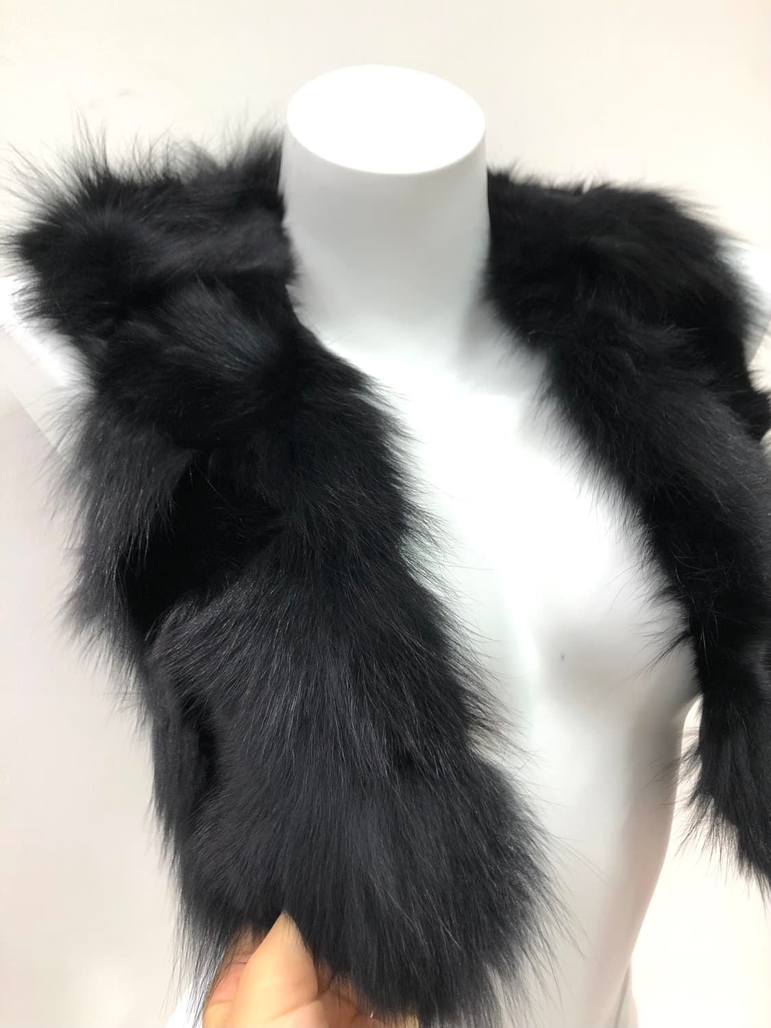black fox fur crop vest 상품이미지2