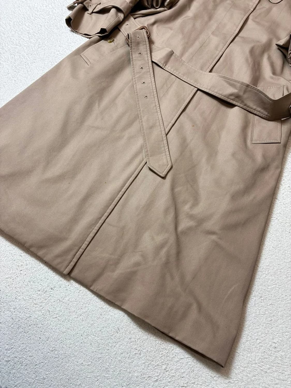 버버리 90's 견장 밀리터리 벨티드 트렌치 코트 PN7517 상품이미지3