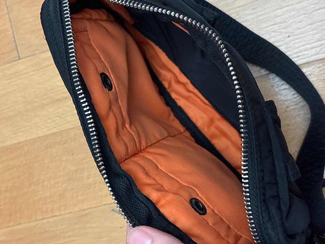 요시다포터 탱커 숄더백 s 블랙 상품이미지3