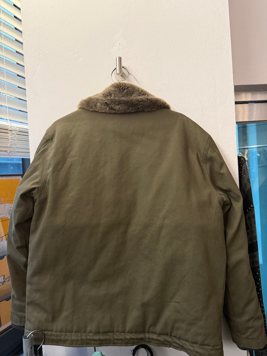 20만원 이상구매시 무료증정 or 세일가판매 덱자켓 L 상품이미지2