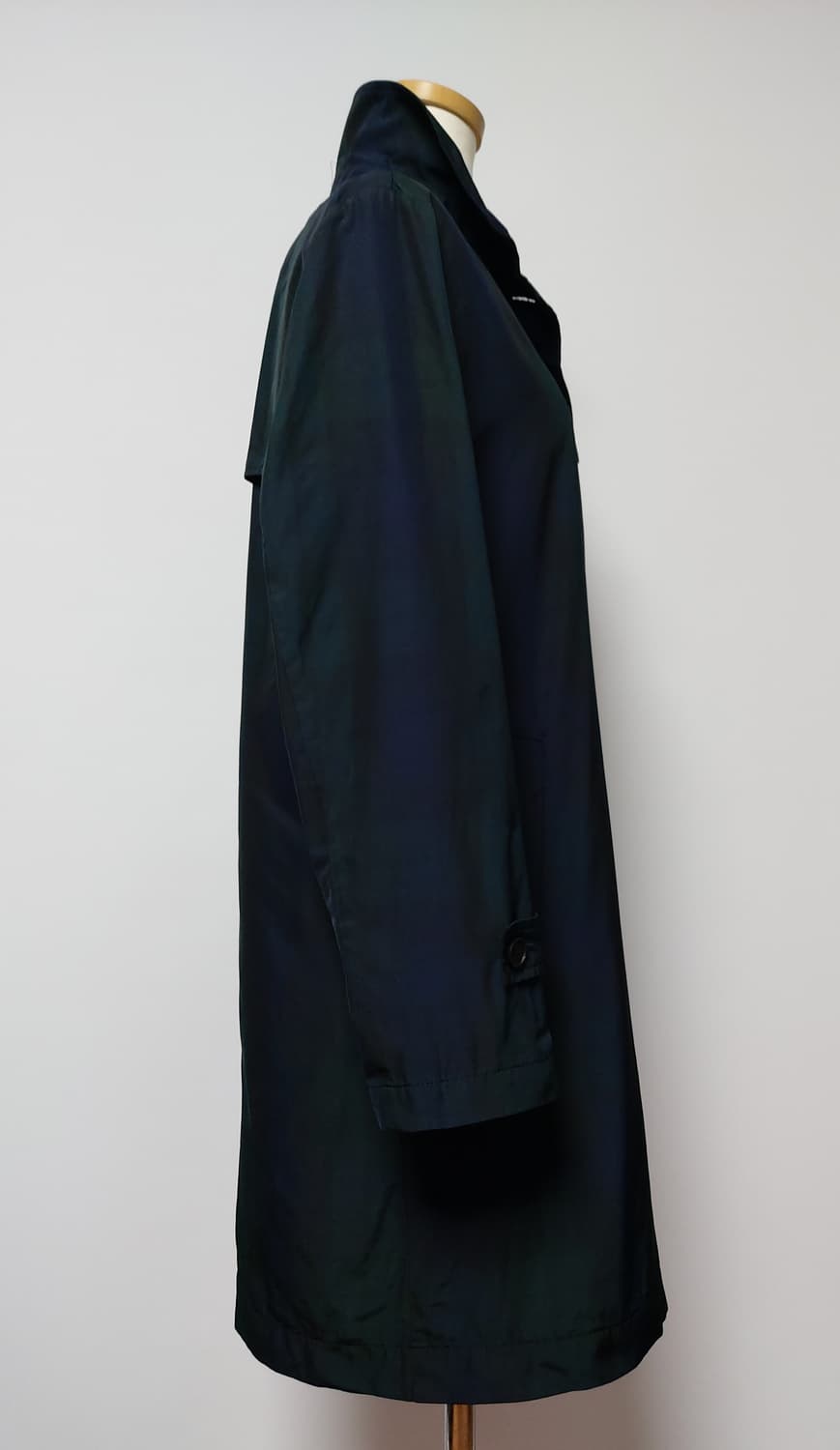 BCBG 다크 그린 타탄 체크 패턴 트렌치코트(85)

 상품이미지3