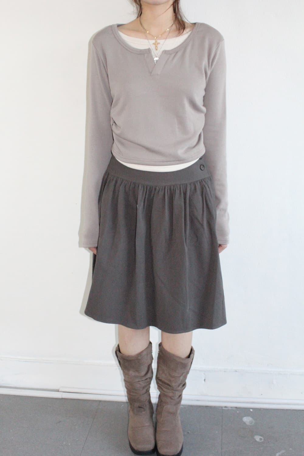 히피디피 4 버튼 미디 스커트 차콜 상품이미지1
