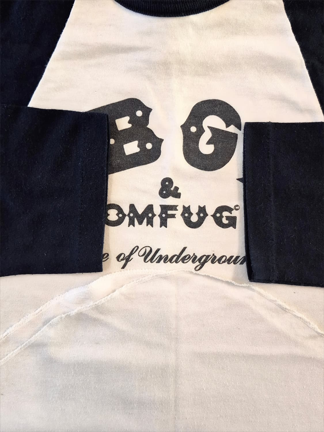 90s VINTAGE CBGB 3/4 Baseball Raglan Tee 상품이미지4