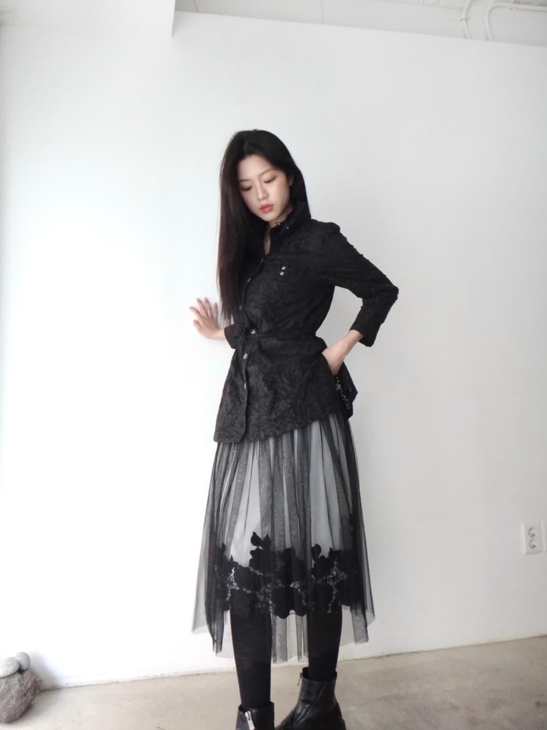 Jaqurd pattern high detail blouse  상품이미지1