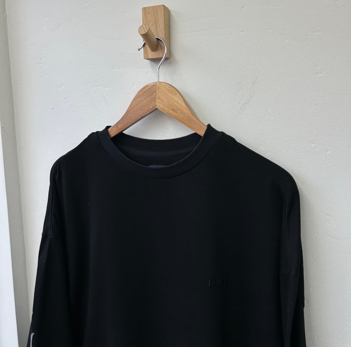 15853 - 준지 25S/S 그래픽 롱슬리브 상품이미지1