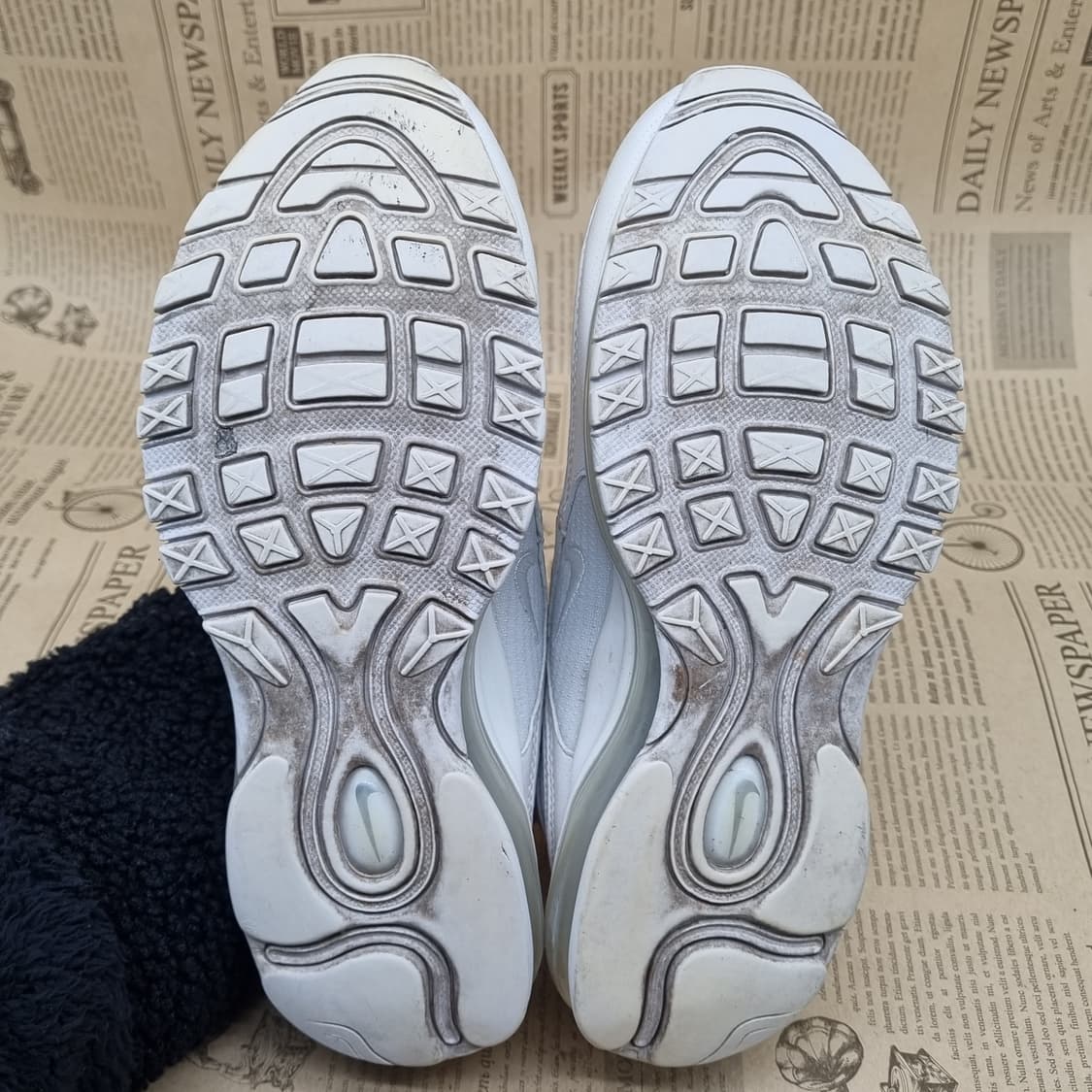 나이키 에어맥스 97 주니어운동화240  상품이미지3